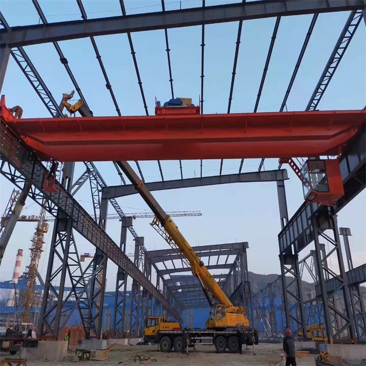 20吨QD双梁行车 跨度19M桥式起重机 宸隆实力厂家供应10吨电动双梁起重机LH型16吨葫芦式双梁桥式起重机图片