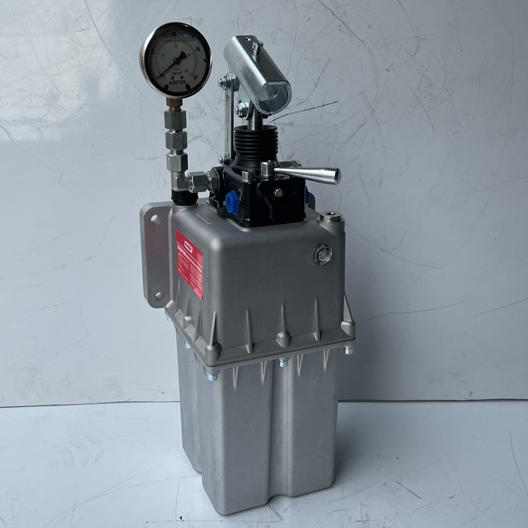 液压手动泵PM25CC-溢流阀-5L铝合金油箱-压力表